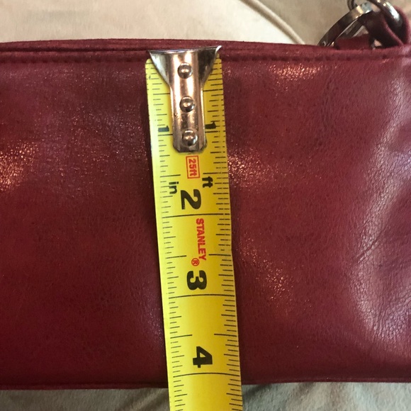Red leather purse with silver chain strap. - Picture 8 of 8